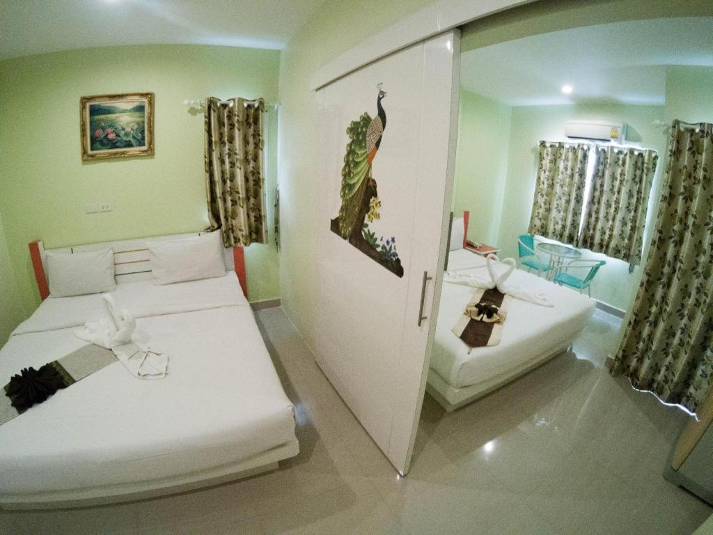 Holland Resort Phuket Exterior foto
