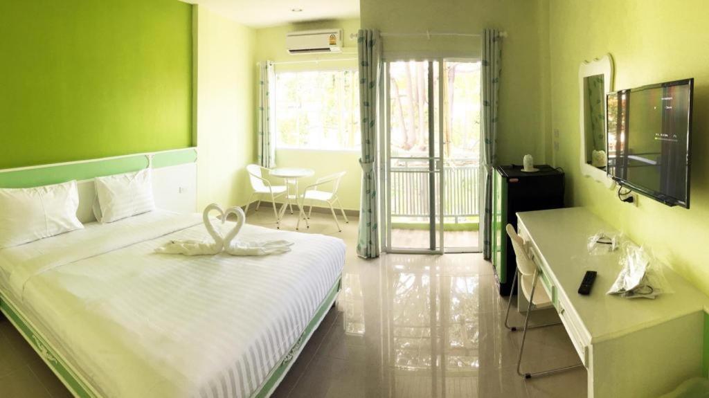 Holland Resort Phuket Exterior foto