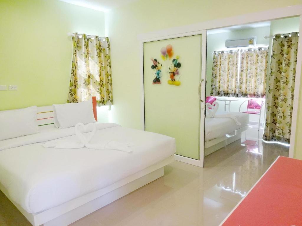 Holland Resort Phuket Exterior foto