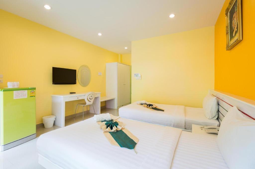 Holland Resort Phuket Exterior foto