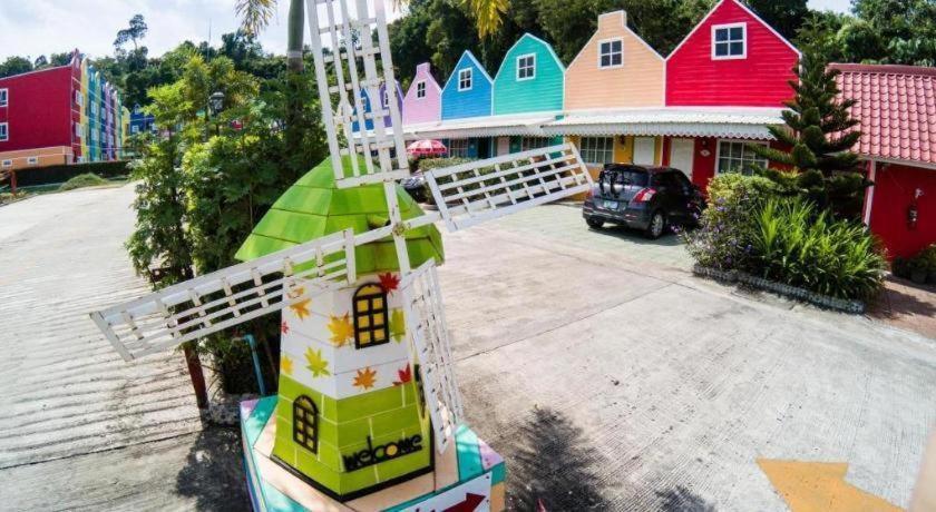 Holland Resort Phuket Exterior foto