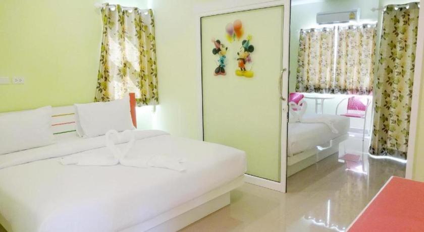 Holland Resort Phuket Exterior foto