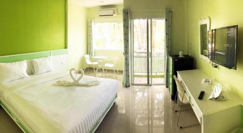 Holland Resort Phuket Exterior foto